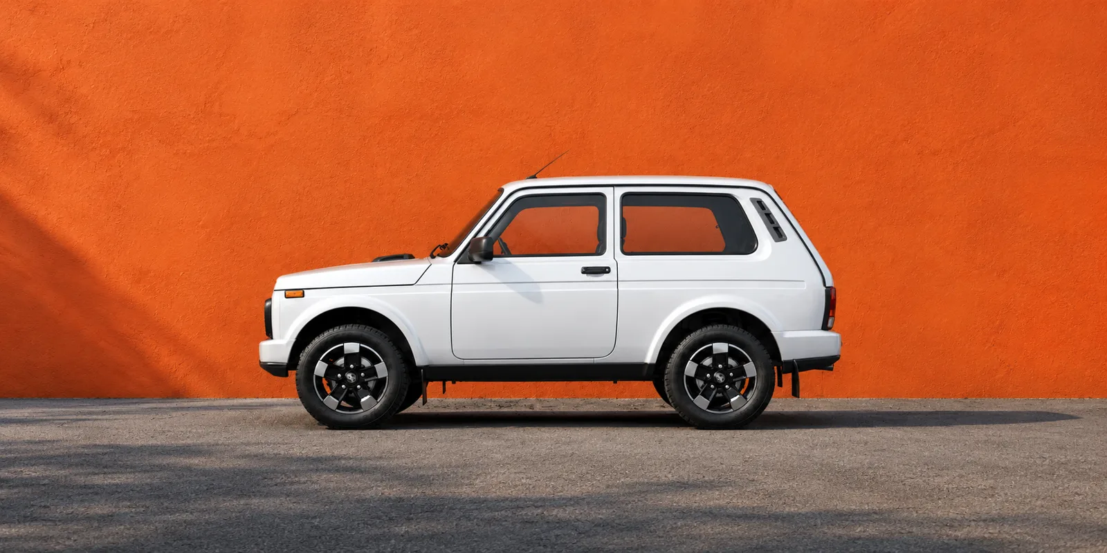  Niva Legend 3 дв. 1.8